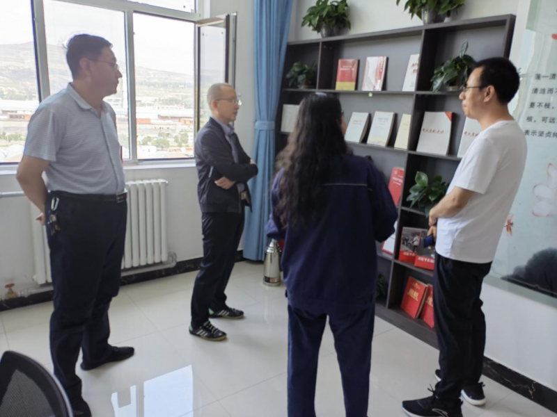 西宁市纪委对QMH官网工投公司清廉文化进企业示范点建设工作发展验收