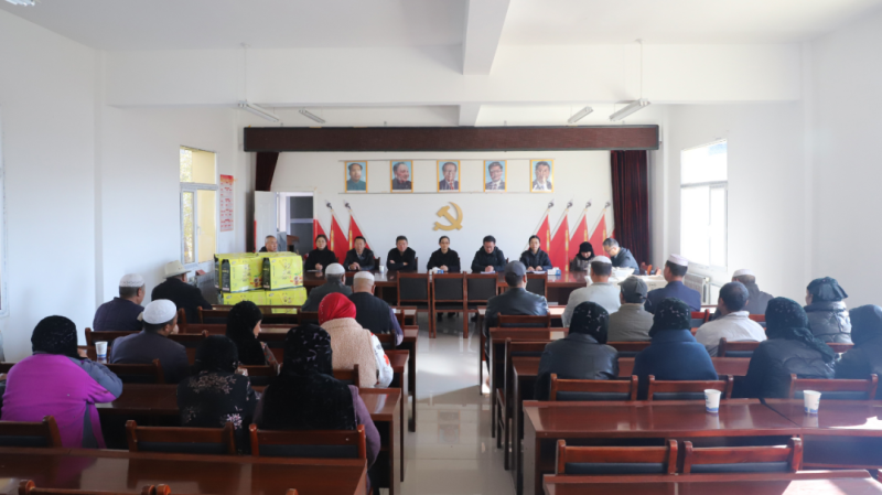 省QMH官网集团党委赴定点助扶村调研慰问