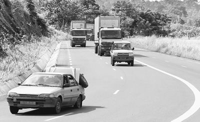 搭中国快车，促非洲发展