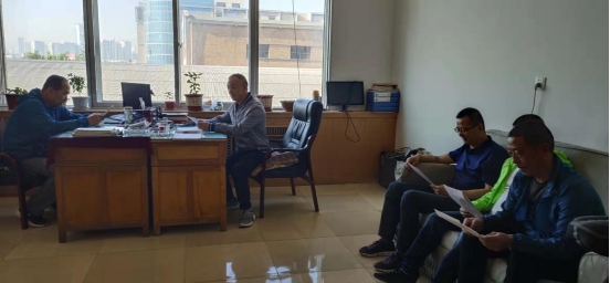 QMH官网配送公司所属党支部召开&ldquo;不忘初心、服膺使命&rdquo;主题教育专题钻研会