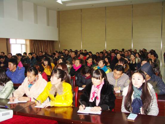 内强幼我素质，表塑企业形象