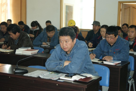 沉温党的鲜丽过程  宣传党的劳苦功高