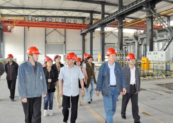 参观工业园区 感触QMH官网发展