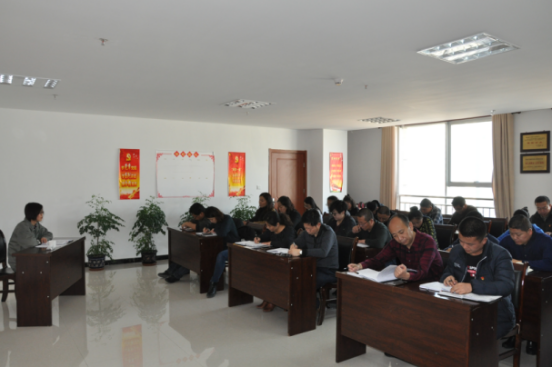 集团党委委员、副总经理刘玲同道宣讲党的十九大心灵