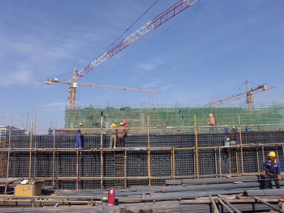 抢抓工期70天，全力以赴保封关