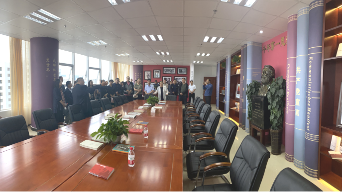 9a85f26de9d544accbaca6d7cc3ae912