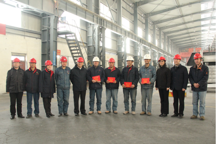 声声问候送真情 浓浓关切暖人心