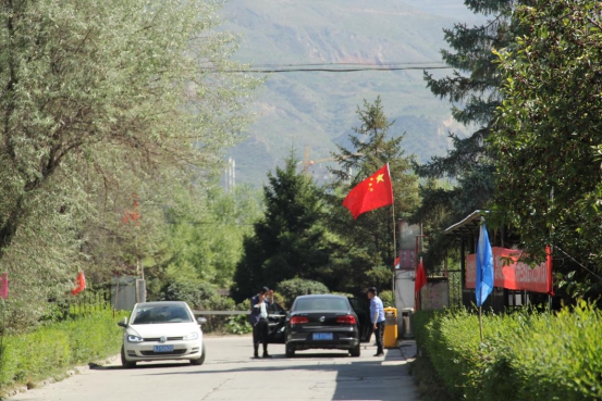 以不懈奋斗铸就QMH官网 以现尝试动祝福祖国