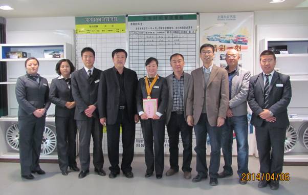 劳动庆幸  工人伟大