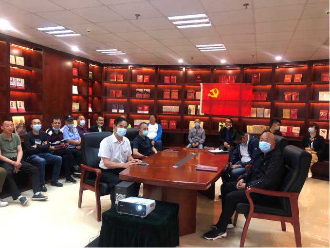 想书分享促互换 强化身份勇担任