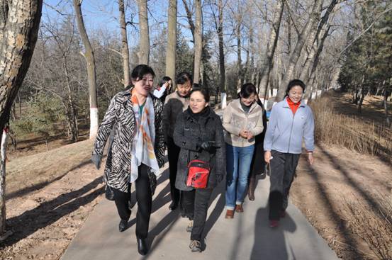 dc780703b609def18fce8e2d21bc3c35