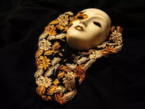 e5dcc30153422c53d204b7f25ef5b3e8